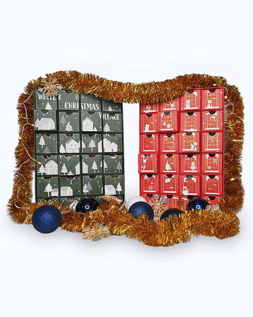 Graudupes-Advent-calendar-boxes-tea-with-ornaments-green-and-red-with-decorations