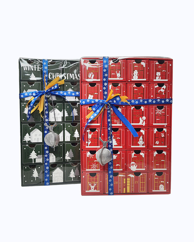 Graudupes-mega-advent-calendar-green-red-with-ribbon-and-tea-strainer