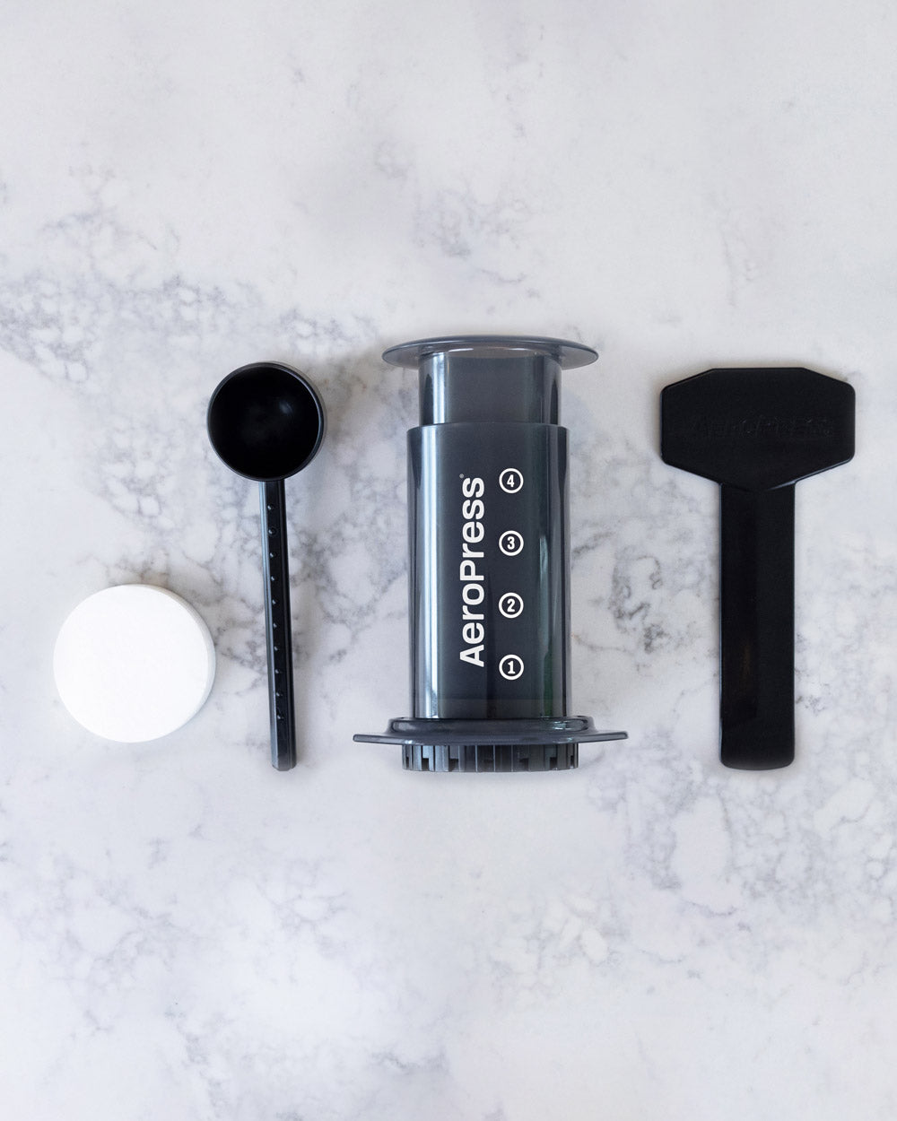 AeroPress Original Coffee Maker - Espresso, Americano, Latte, Cold Brew Graudupes Kit2