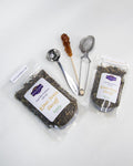 Sencha Decaf, Graudupes decaffeinated green tea sencha, whole leaf green tea. Packed tea with accessories: stainless steel tea mesh strainer, tea spoon measurement, sugar crystal stick.